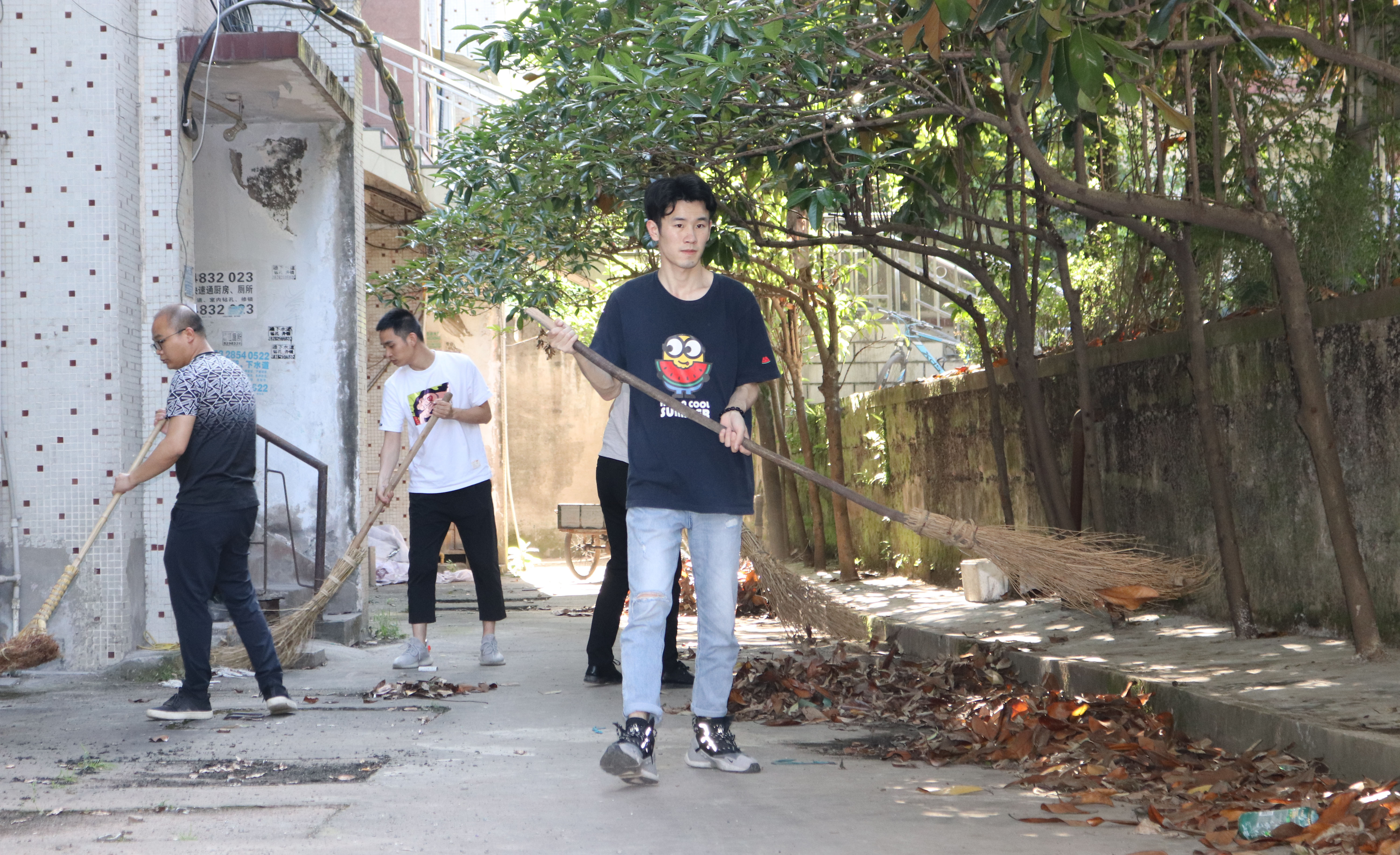 DƬ3.jpg